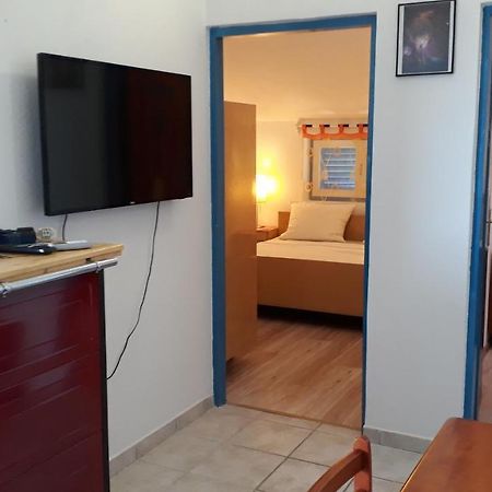 Apartments Gorka Vodice Bagian luar foto