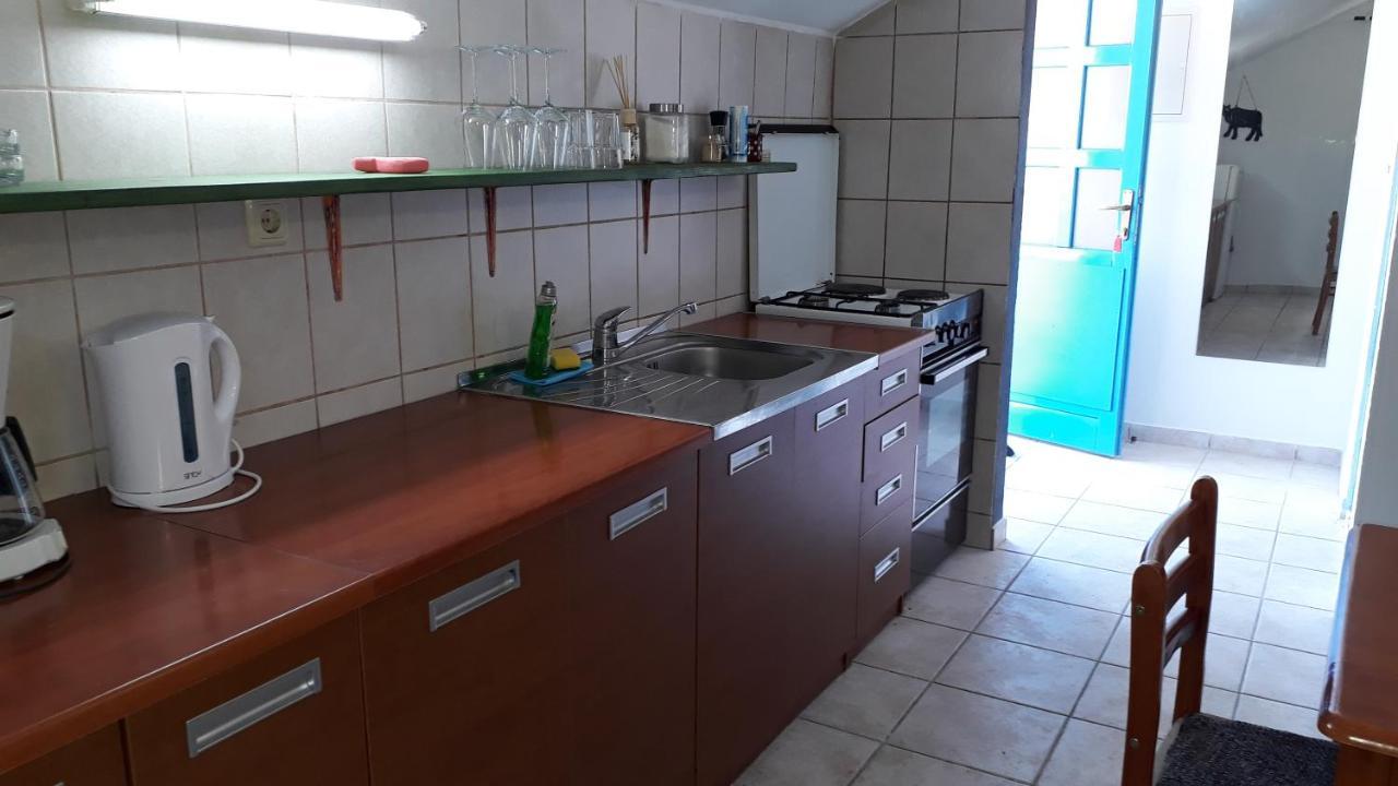 Apartments Gorka Vodice Bagian luar foto